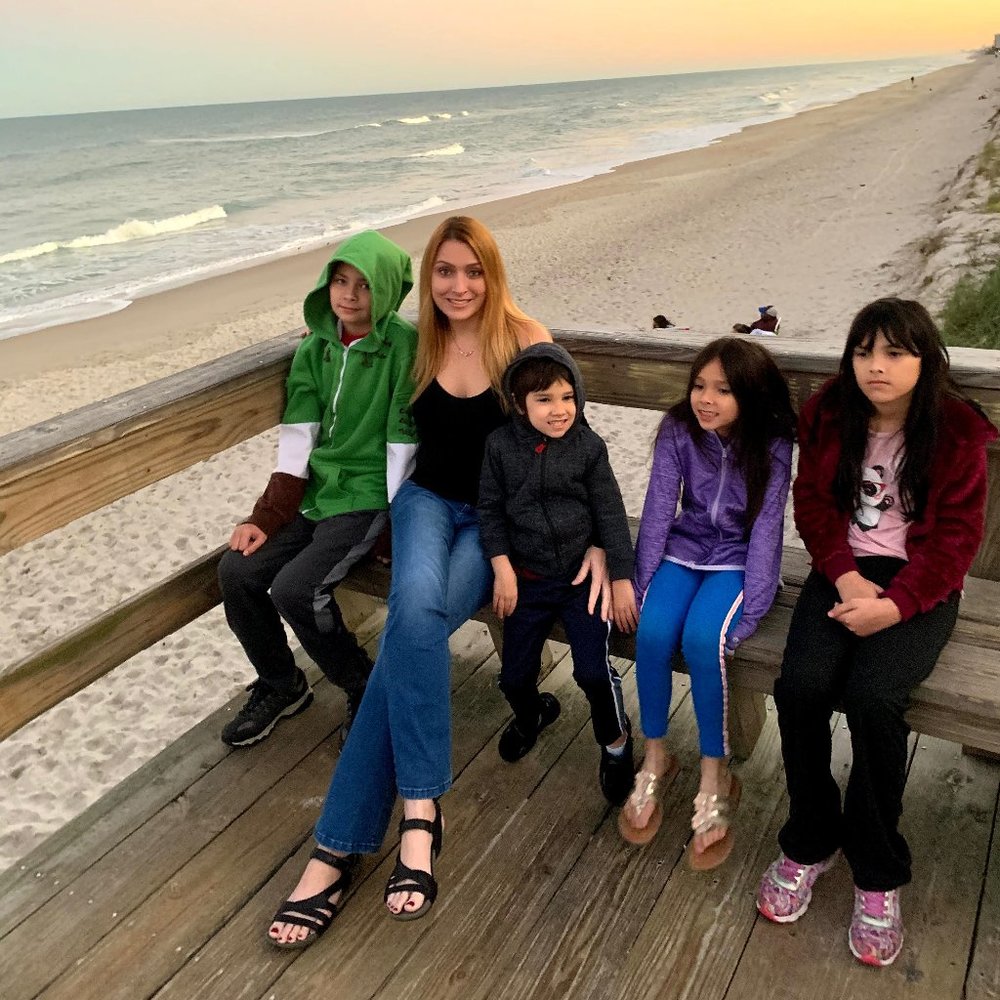 Meet your Posher, Monika